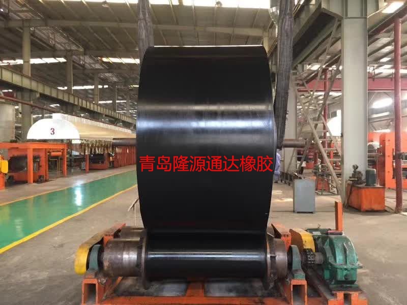 <b>輸送帶的接頭是非常關(guān)鍵的一個(gè)準(zhǔn)備環(huán)節(jié)。接頭</b>